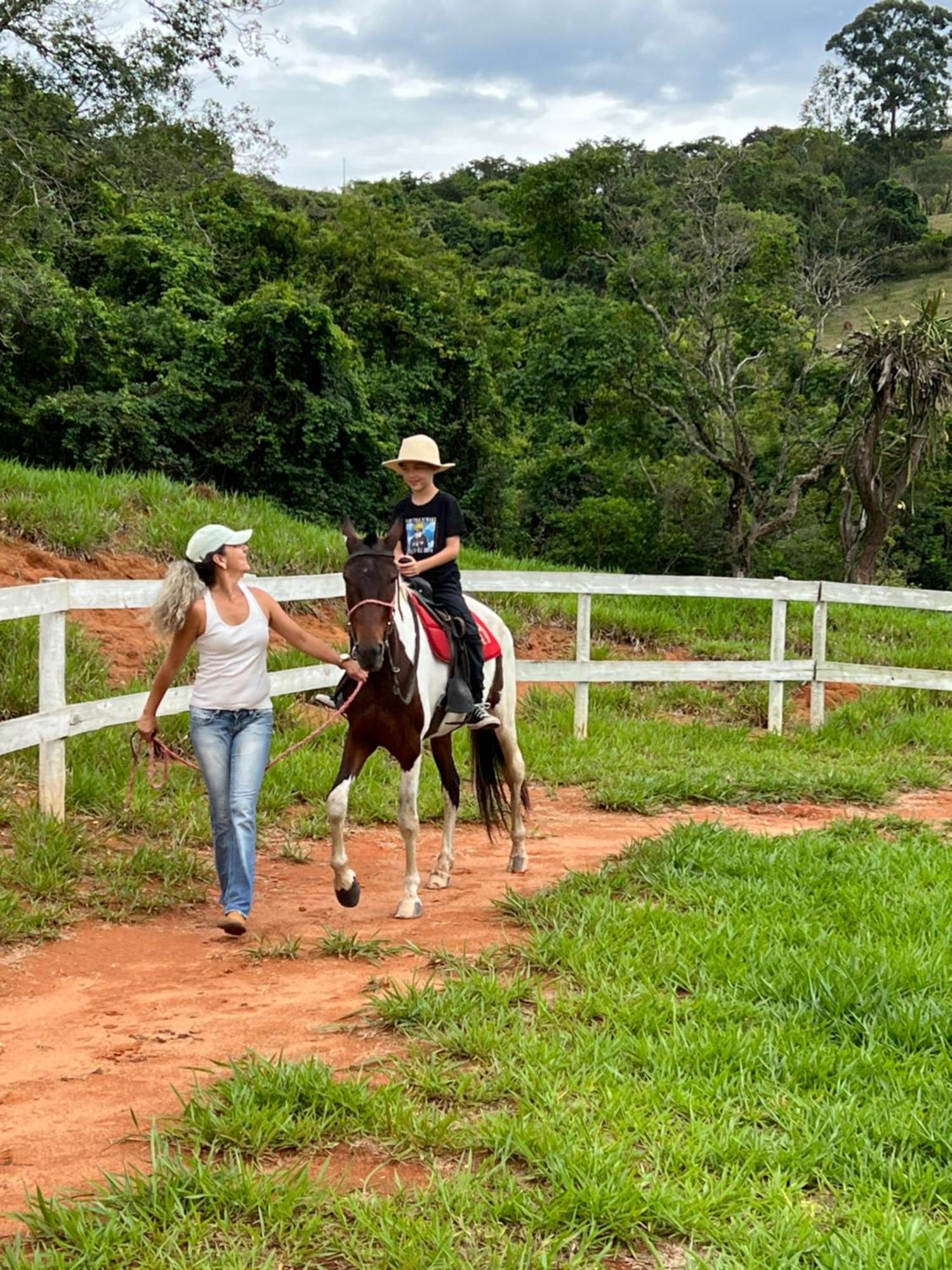 Fazenda Do Engenho Hotell Santa Rita do Rio Abaixo Exteriör bild